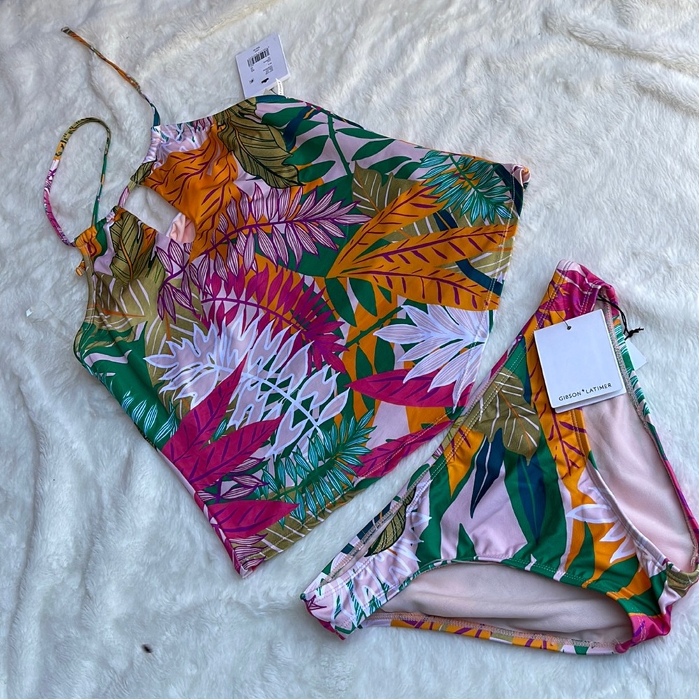 Gibson Latimer swimsuit set